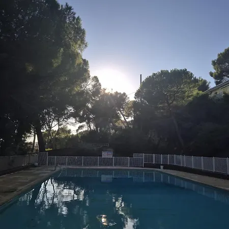 Bright With Pool And Sea View * La Seyne-sur-Mer