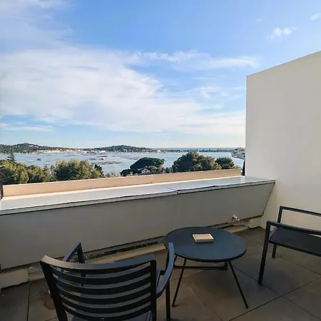 Bright With Pool And Sea View * La Seyne-sur-Mer